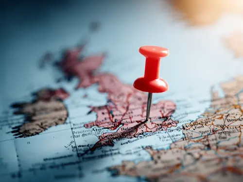 Map of the UK with a pin in London
