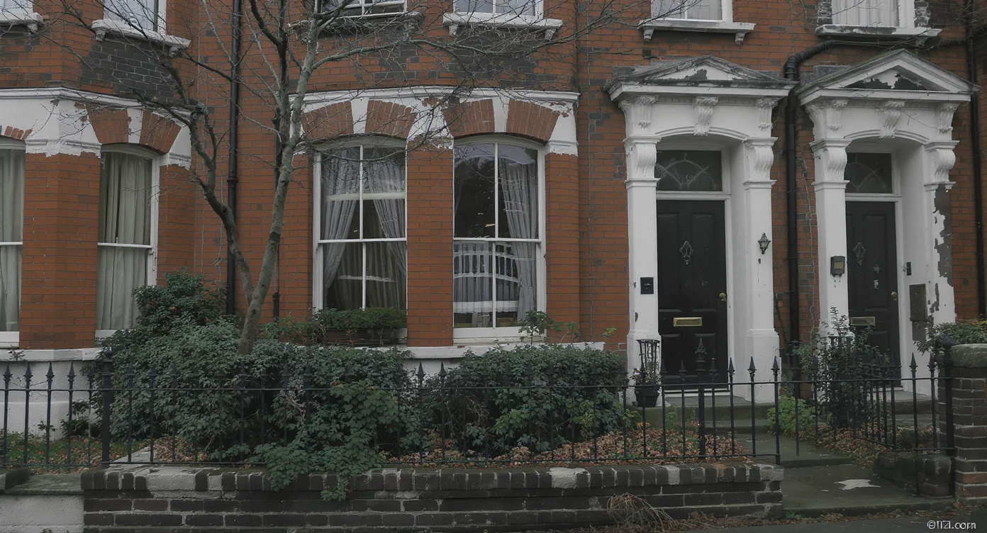 A flat in poor condition that mortgage lenders will not finance