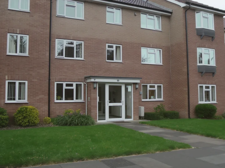 A well-maintained residential apartment block in London